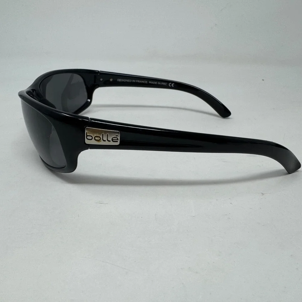 Bolle Anaconda 10338 Polarized Sport Sunglasses Black Wrap Around with Case
